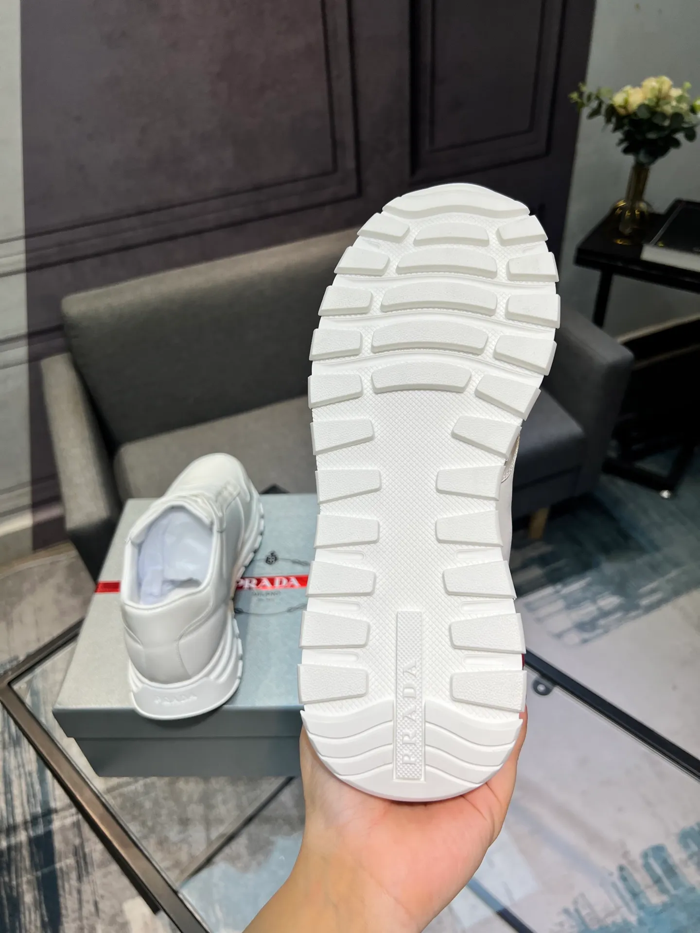 Men's shoes 💰540 PRADA "Prada" casual shoes Regular size: 38-44 (45 can be customized) Product material: Selected cowhide material, genuine leather lining, original outsole